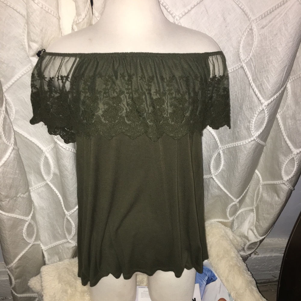 Off should lace top.
